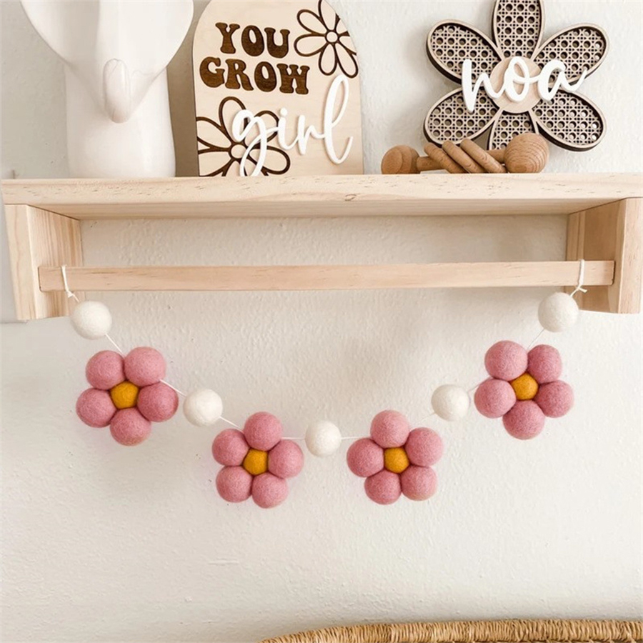 Handmade Felt Daisy Garland Bo - Baby Nursery Decor Girl recension och pris